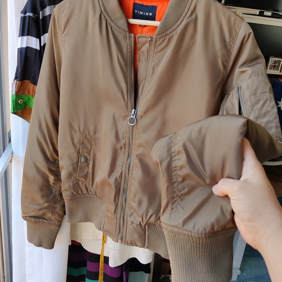 Timing Army Green Bomber Jacket - Picture 13 of 13